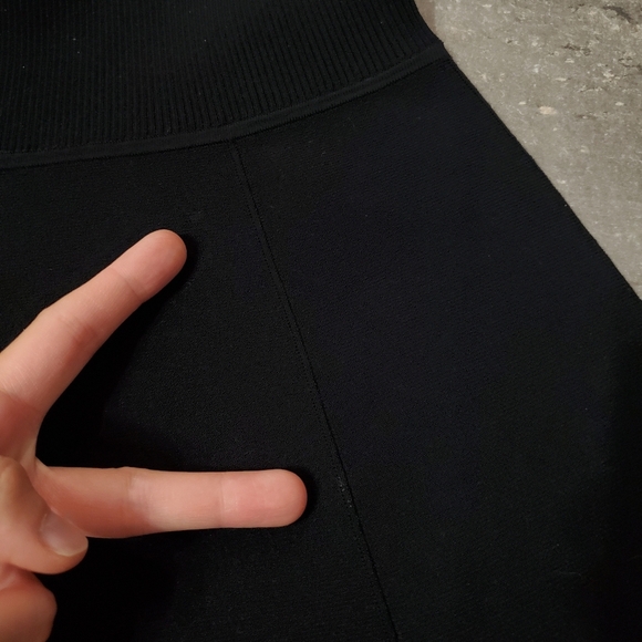 Rag & Bone Isla Knit Fit & Flare Skater Sweater Mini Skirt. Black. Size Medium - Picture 10 of 15